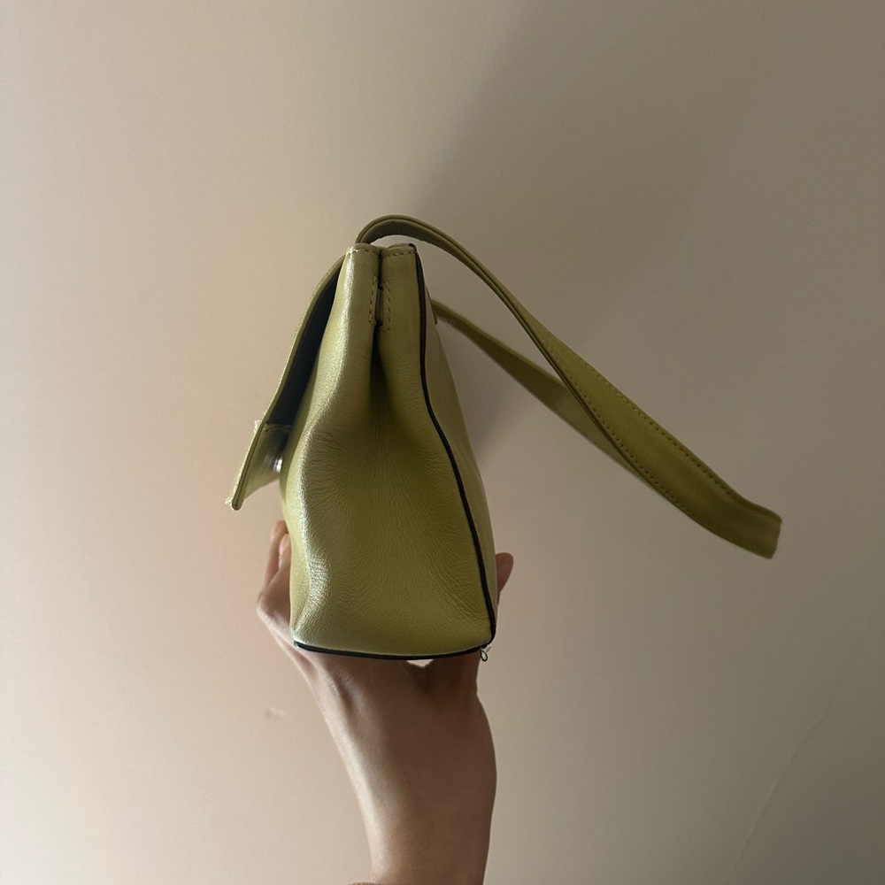Kenneth Cole New York Bag - Picture 4 of 8